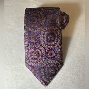 J.Z. Gallery Collection Silk Tie with Intricate Pattern